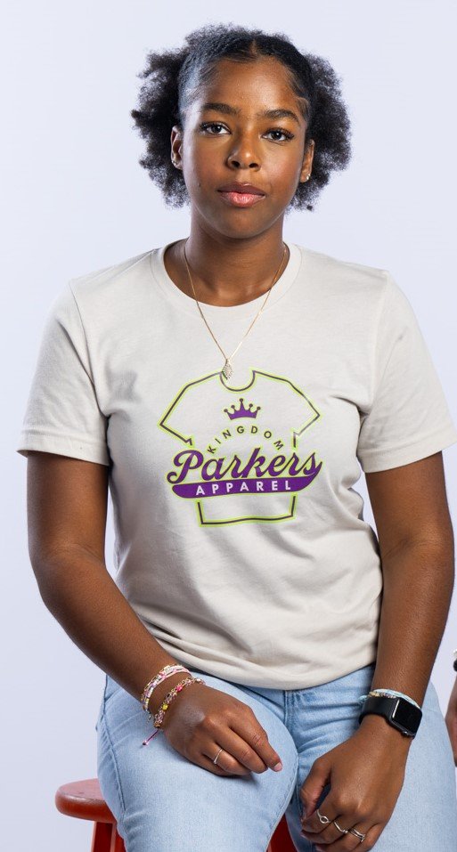 Completion 7 - Big T-Shirt Logo