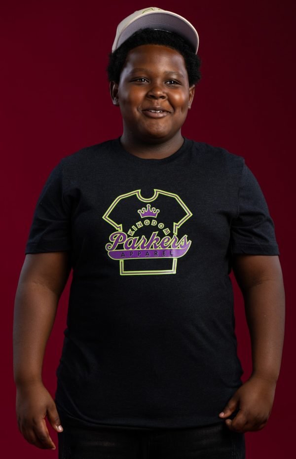 Completion 7 - Big T-Shirt Logo